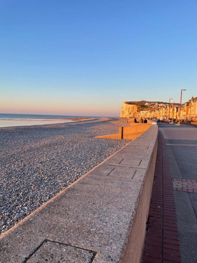 Appartement avec balcon vue mer, tout équipé Mers-les-Bains Extérieur photo